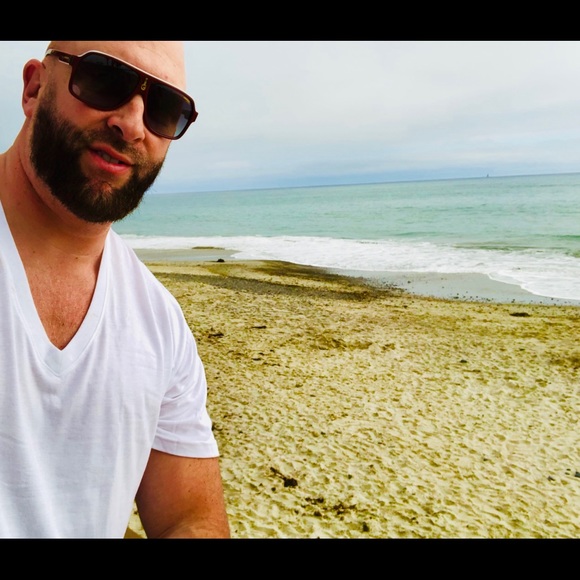 Meet your Posher, Joseph - Picture 4 of 5